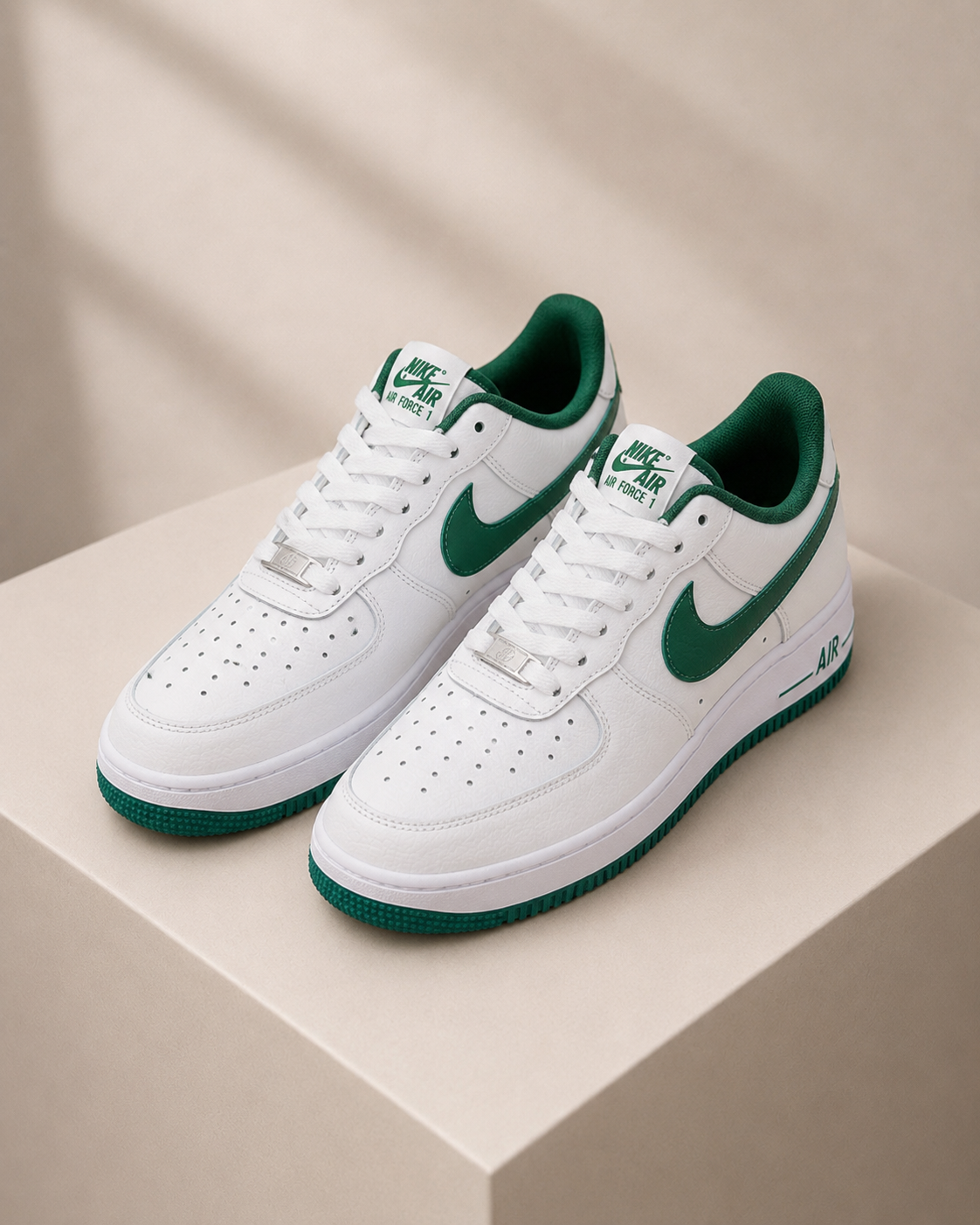 Nike Air Force 1 Low — White/Green
